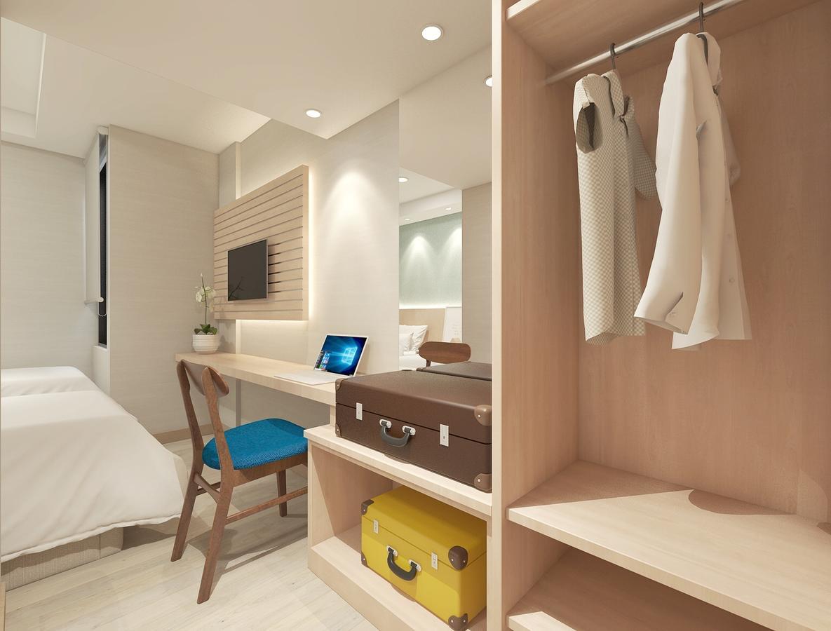 Eightin Hotel Sudirman 雅加达 外观 照片