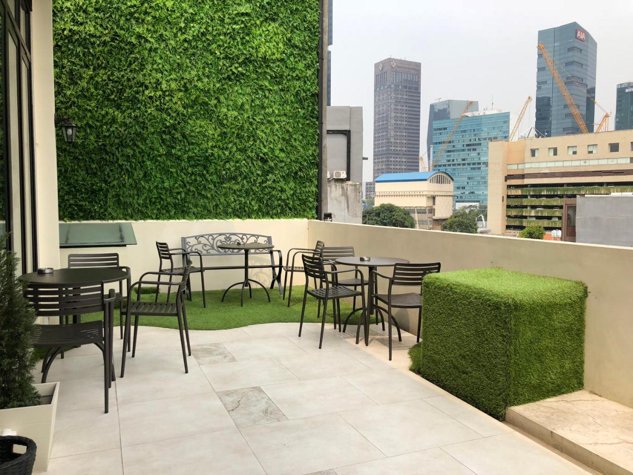 Eightin Hotel Sudirman 雅加达 外观 照片